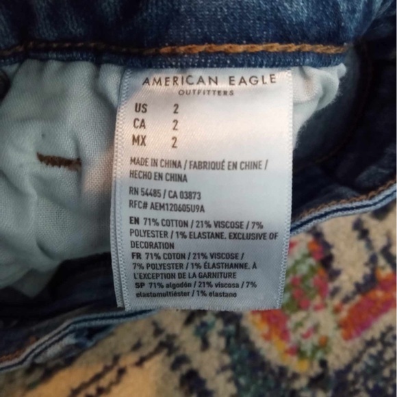 American Eagle Shorts size 2 - Picture 5 of 5